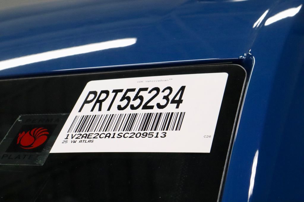 Used 2025 Volkswagen Atlas Cross Sport SEL R-Line AWD/4WD image 35
