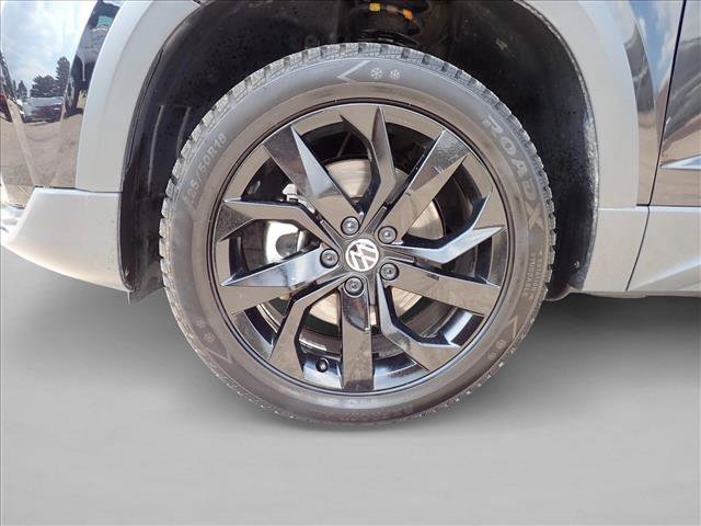Used 2022 Volkswagen Taos SE FWD image 7