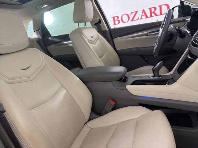 Used 2019 Cadillac XT5 Luxury image 16