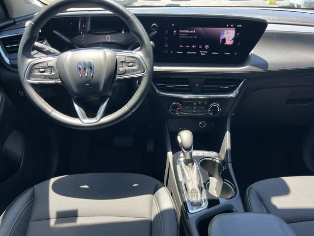 Used 2025 Buick Encore GX Preferred FWD image 17