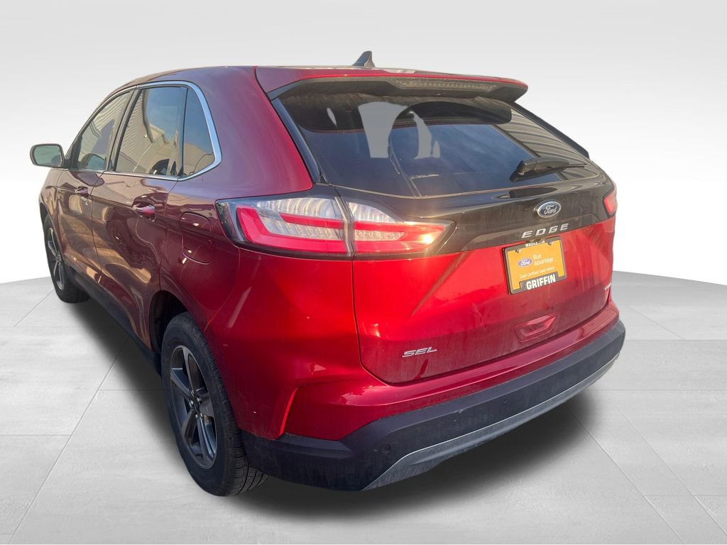 Certified 2024 Ford Edge SEL w/ Convenience Package image 2