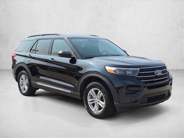 Certified 2023 Ford Explorer XLT AWD/4WD image 3