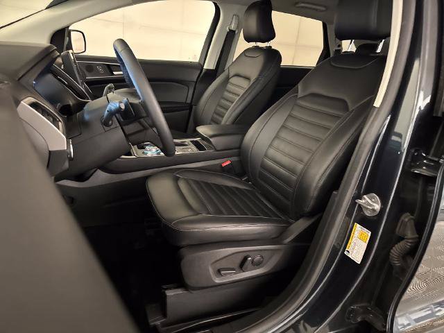 Certified 2024 Ford Edge SEL w/ Convenience Package AWD/4WD image 18