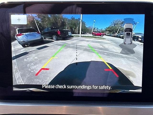 Certified 2022 Ford Escape Titanium image 26