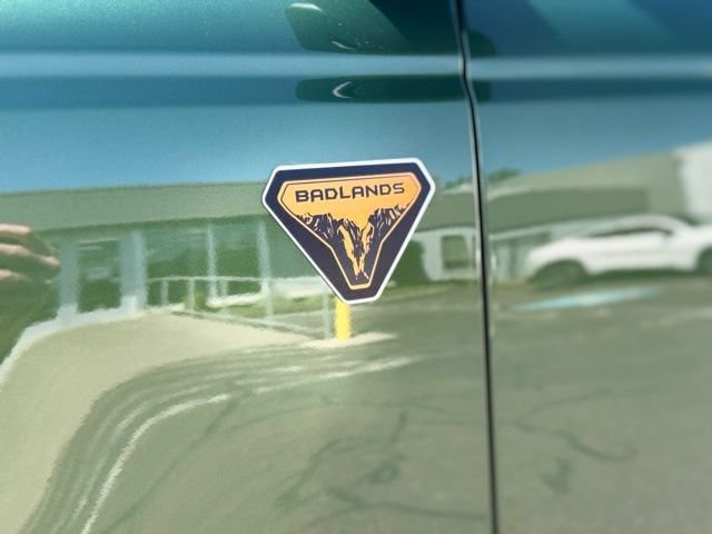 Certified 2023 Ford Bronco Badlands AWD/4WD image 11