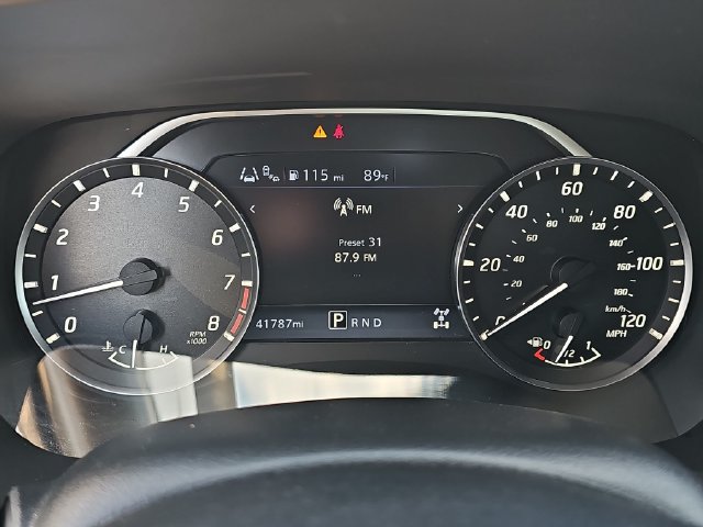 Used 2022 Nissan Frontier SV w/ SV Premium Package AWD/4WD image 21