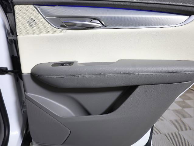 Used 2019 Cadillac XT5 Premium Luxury AWD/4WD image 32