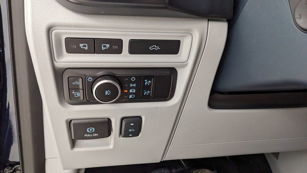 Certified 2023 Ford F150 Limited AWD/4WD image 23