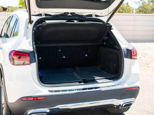 Used 2021 Mercedes-Benz GLA 250 4MATIC image 7