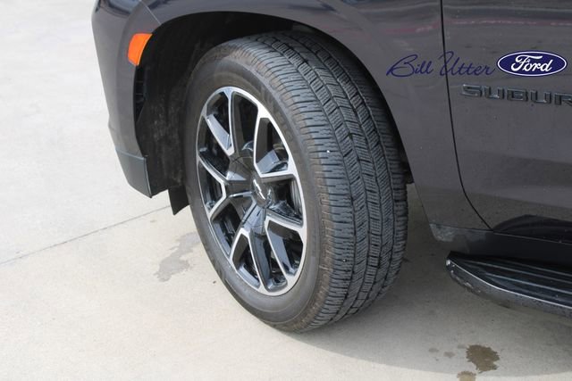 Used 2023 Chevrolet Suburban RST w/ Luxury Package image 9