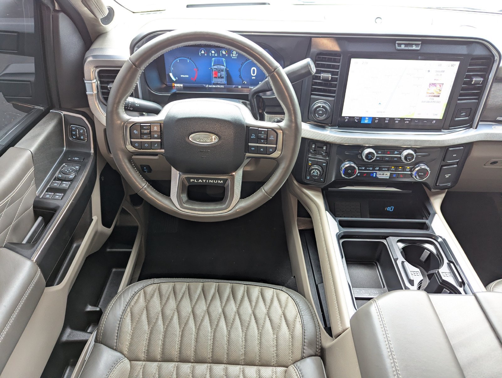 Certified 2026 Ford F250 Platinum w/ Platinum Plus Package AWD/4WD image 20