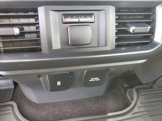 Certified 2022 Ford F150 Lariat w/ Equipment Group 502A High image 18