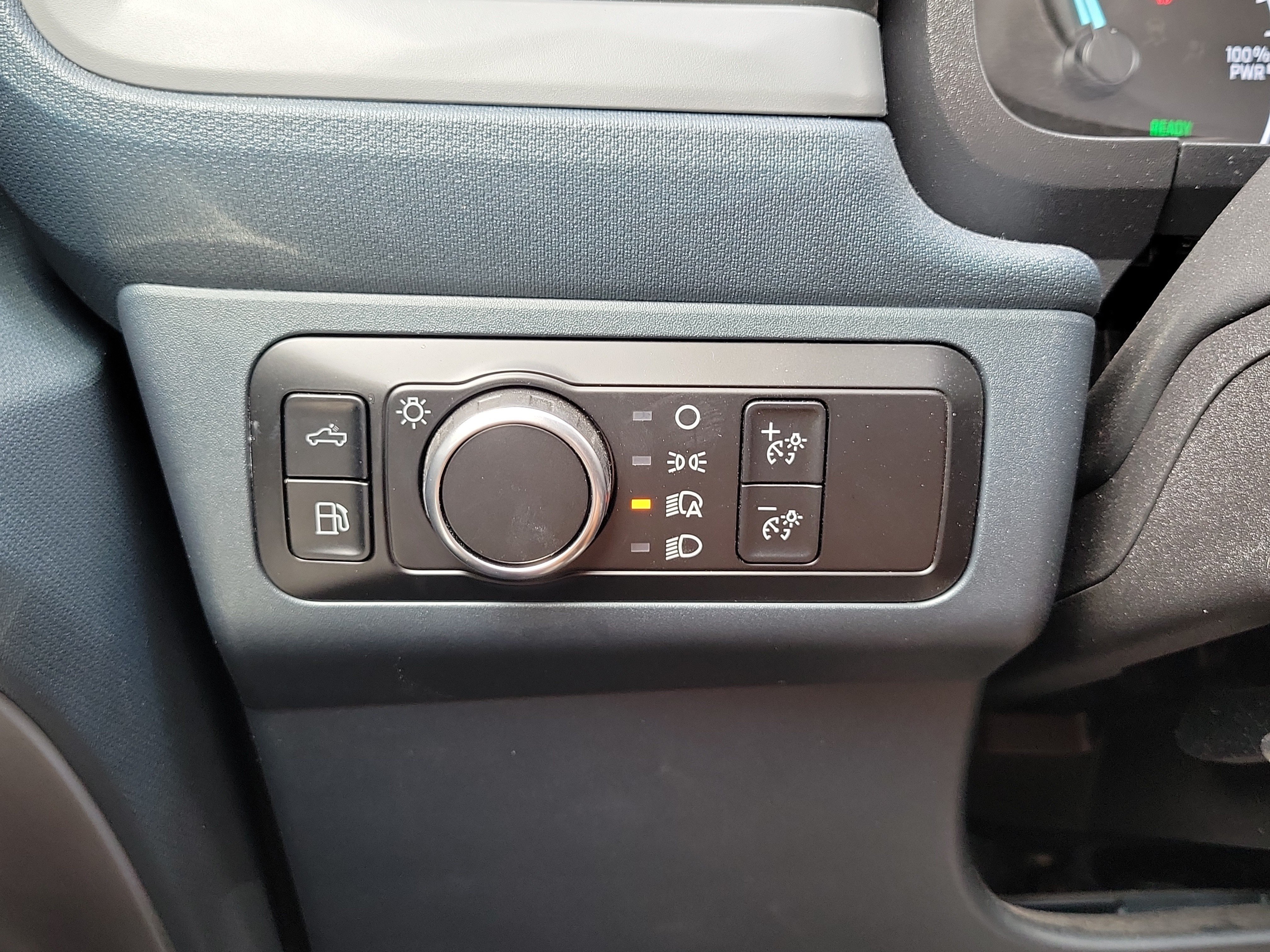 Certified 2024 Ford Maverick XLT w/ XLT Luxury Package FWD image 27