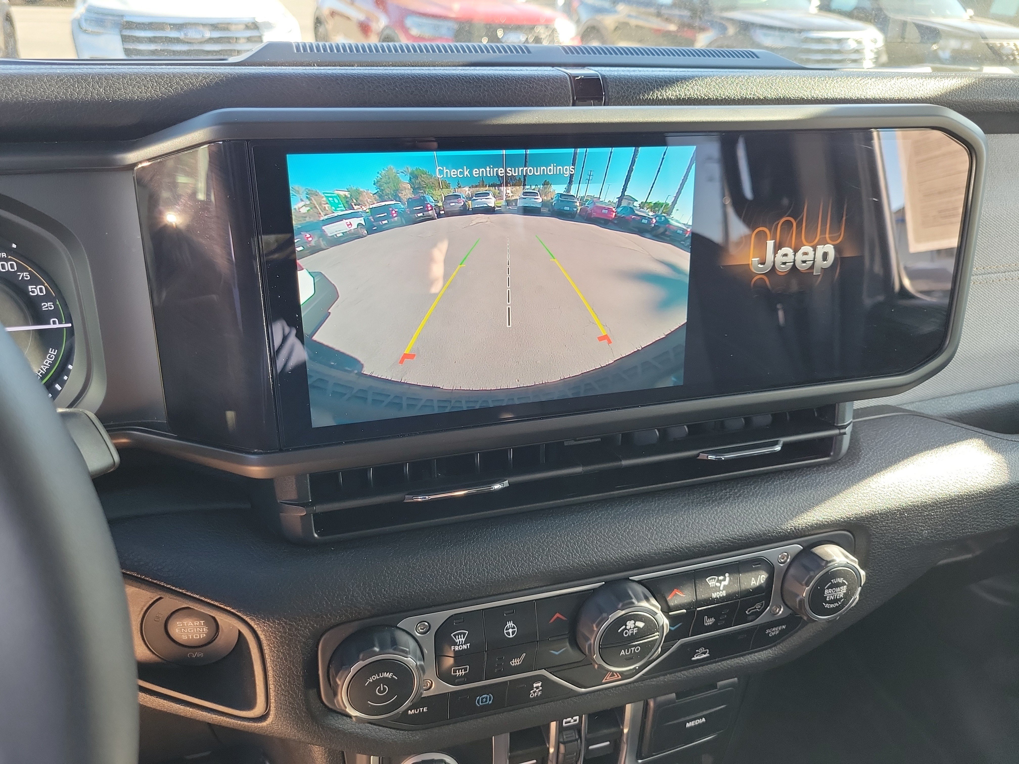 Used 2025 Jeep Wrangler Unlimited Sport S 4xe AWD/4WD image 9