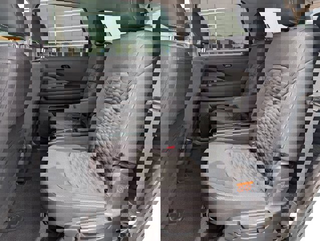 Used 2024 Nissan Pathfinder SV w/ SV Premium Package image 31