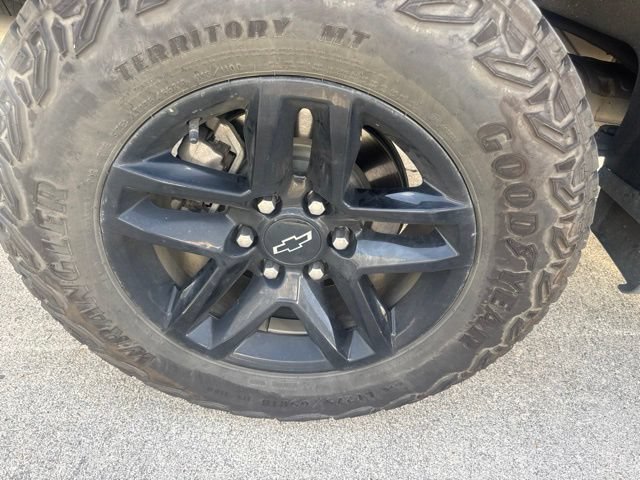 Used 2024 Chevrolet Silverado 1500 Custom Trail Boss AWD/4WD image 8