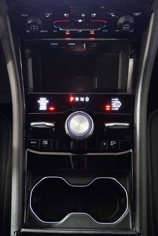 Used 2024 Jeep Grand Cherokee L Overland w/ Luxury Tech Group IV image 19