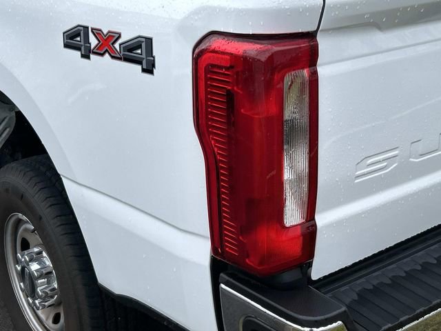 Certified 2023 Ford F250 XL w/ XL Chrome Package AWD/4WD image 7