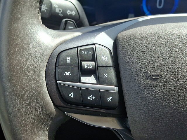 Certified 2020 Ford Explorer Platinum w/ Premium Technology Package AWD/4WD image 25