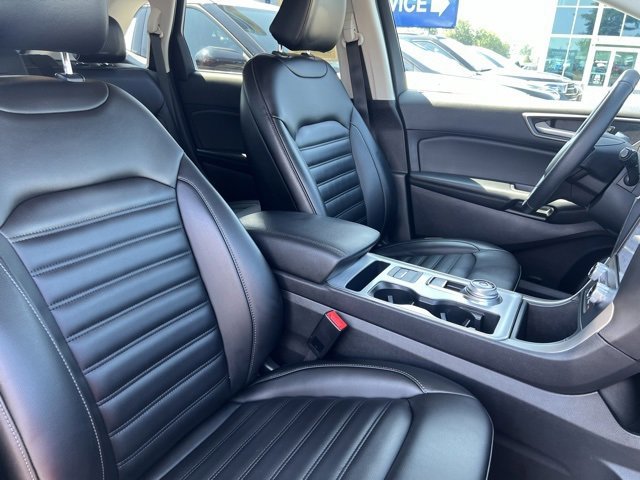 Certified 2022 Ford Edge SEL w/ Convenience Package image 29