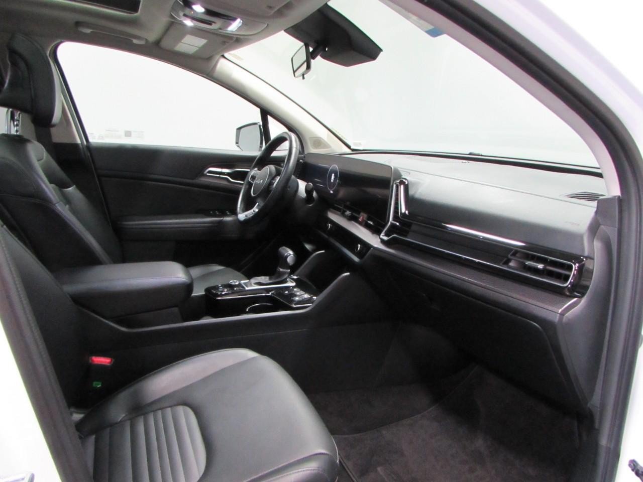 Used 2024 Kia Sportage SX AWD/4WD image 17