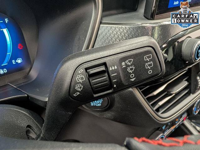 Certified 2022 Ford Escape SEL w/ SEL Stealth AWD Package image 19