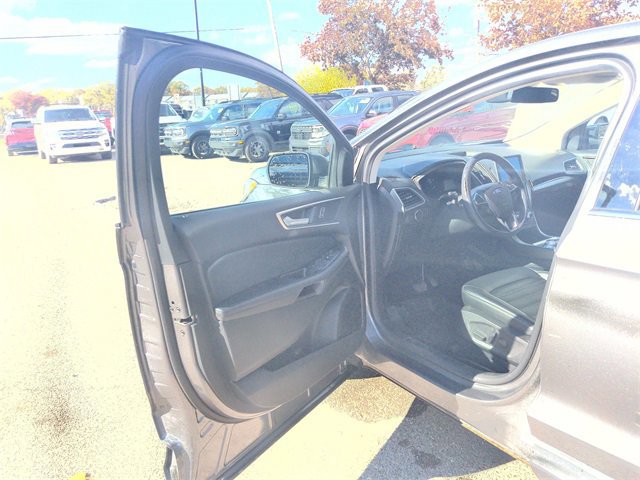 Certified 2022 Ford Edge SEL w/ Convenience Package image 24