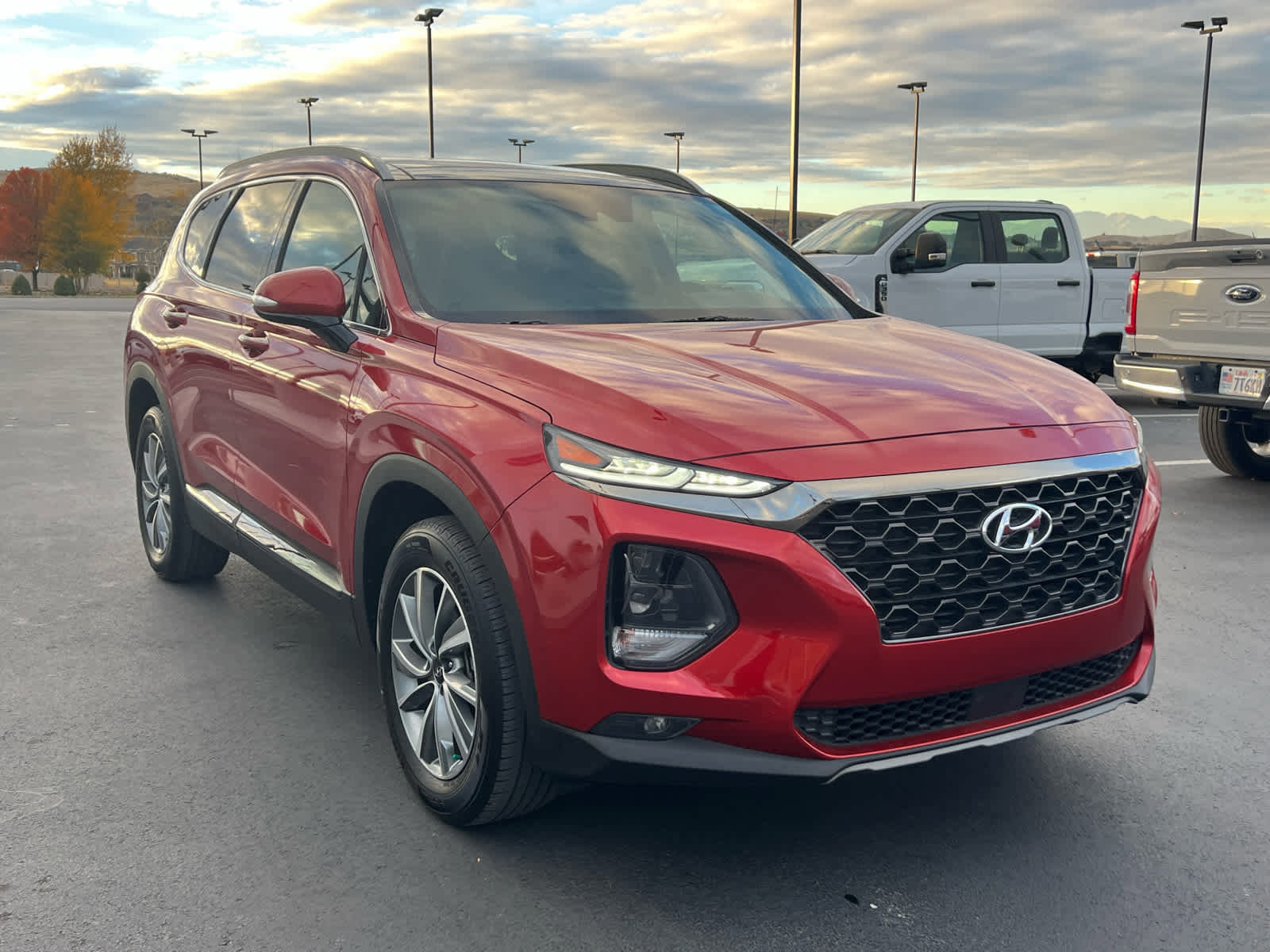 Used 2019 Hyundai Santa Fe Limited w/ Cargo Package image 10