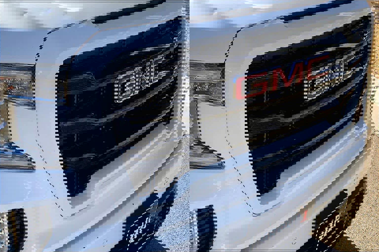 Used 2020 GMC Sierra 1500 Elevation w/ Elevation Value Package image 29