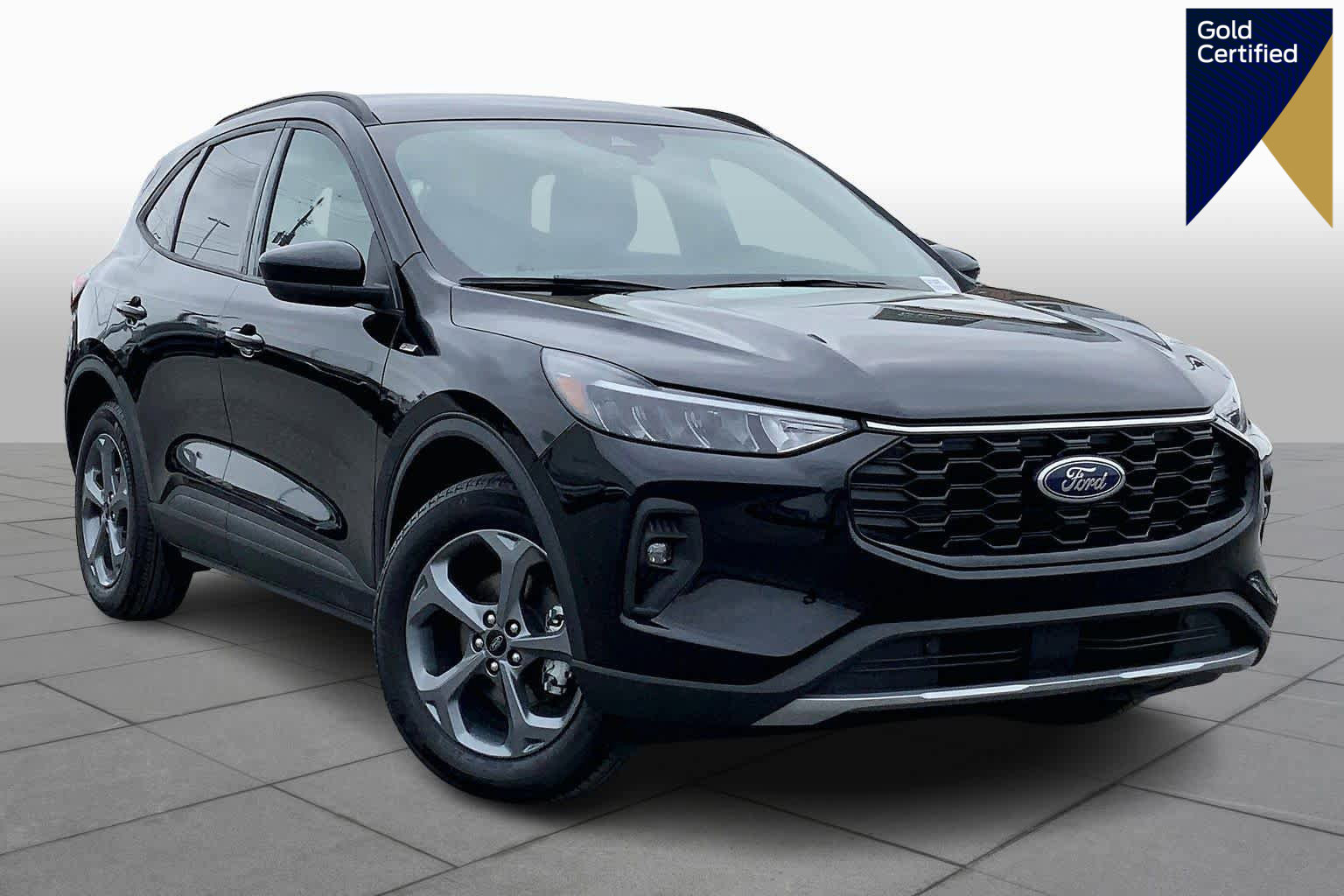 Certified 2025 Ford Escape ST-Line Elite image 1