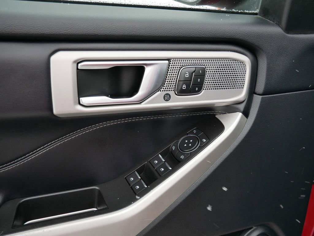 Certified 2021 Ford Explorer Limited w/ Equipment Group 301A image 17
