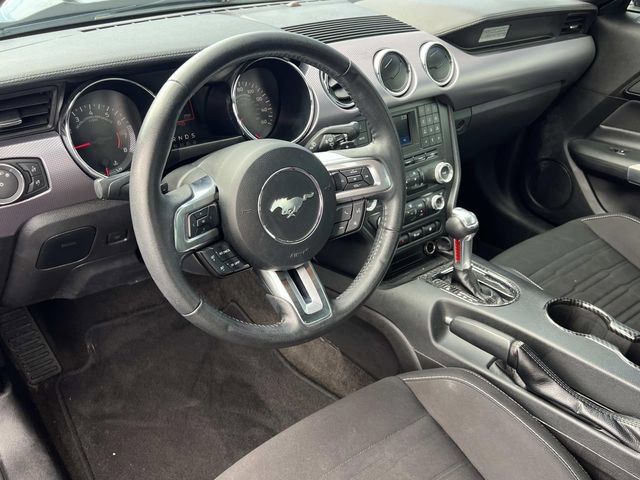 Certified 2017 Ford Mustang Coupe image 18