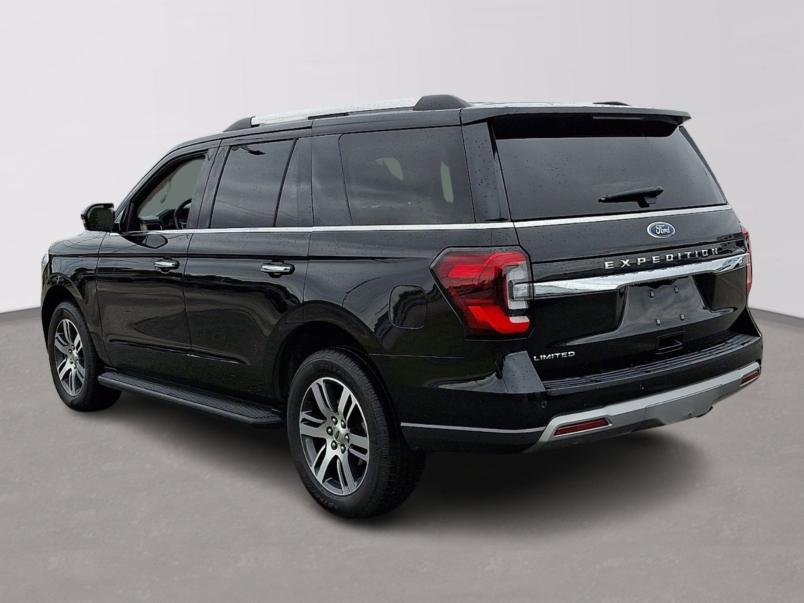 Certified 2024 Ford Expedition Limited AWD/4WD image 4