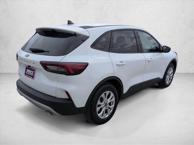 Certified 2025 Ford Escape Active image 3