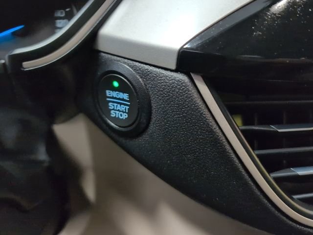 Certified 2021 Ford Escape SEL image 18