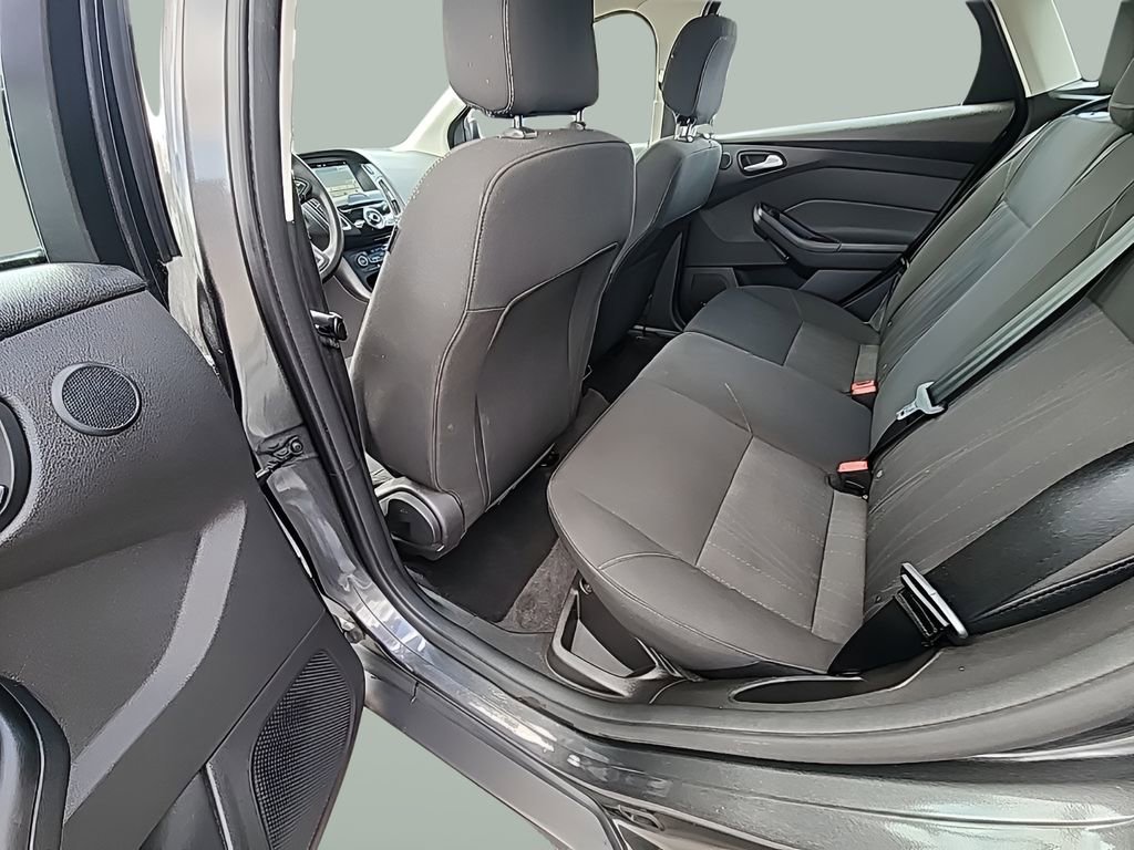 Certified 2018 Ford Focus SEL FWD image 20