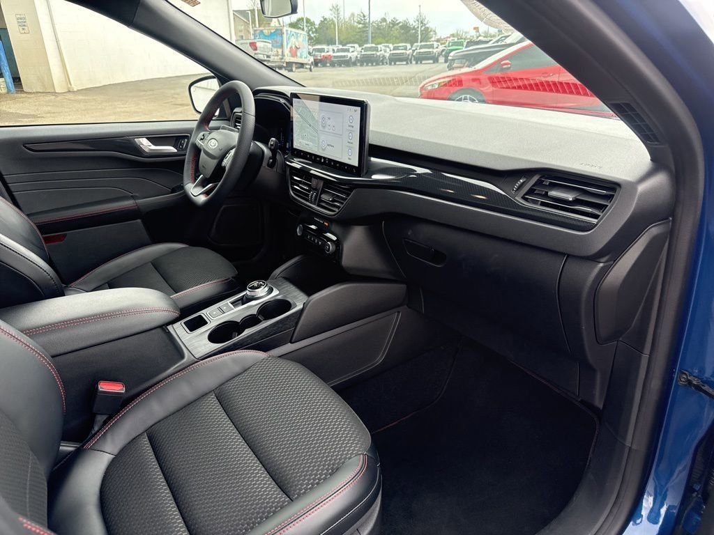 Certified 2023 Ford Escape ST-Line w/ Tech Pack #1 image 27