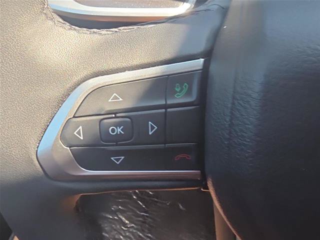 Used 2023 Jeep Compass Latitude w/ Convenience Group AWD/4WD image 19