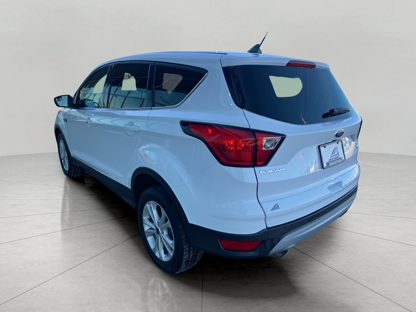 Certified 2019 Ford Escape SE image 8