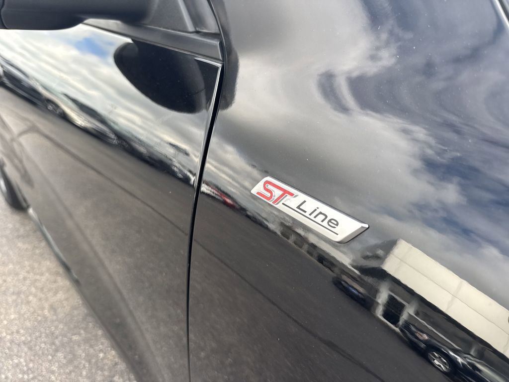 Certified 2023 Ford Escape ST-Line w/ Tech Pack #1 image 11