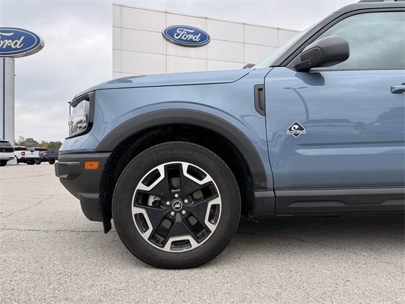 Certified 2024 Ford Bronco Sport Outer Banks AWD/4WD image 10