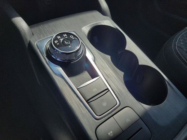 Certified 2025 Ford Escape Active AWD/4WD image 30