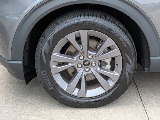 Certified 2023 Ford Explorer XLT w/ Equipment Group 202A RWD image 11