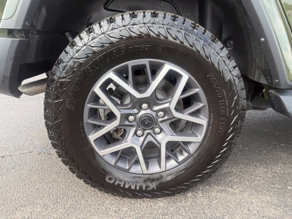 Used 2024 Jeep Wrangler Unlimited Sahara AWD/4WD image 53