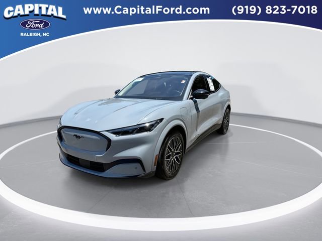 Certified 2025 Ford Mustang Mach-E Premium AWD/4WD image 4