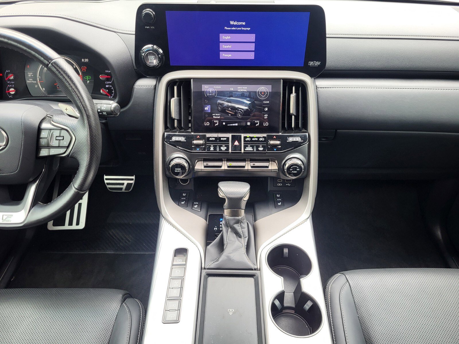 Used 2023 Lexus LX 600 F Sport w/ Accessory Package (Z1) AWD/4WD image 16