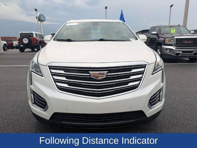 Used 2017 Cadillac XT5 Luxury w/ Driver Awareness Package FWD image 9