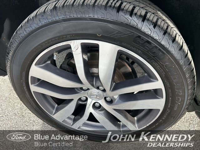 Used 2017 Honda Pilot Touring image 9