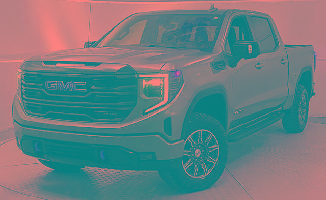 Used 2024 GMC Sierra 1500 AT4 w/ Technology Package image 6