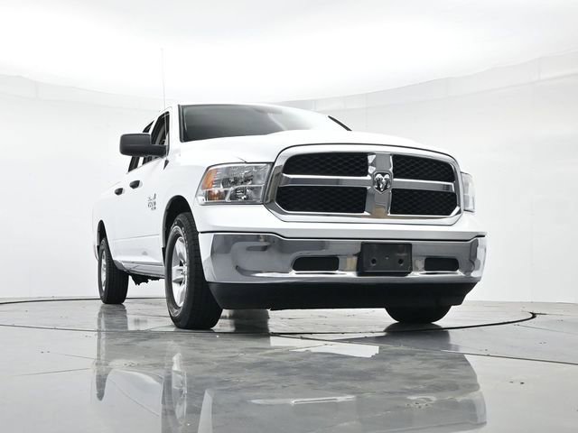 Used 2024 RAM 1500 Classic SLT image 32
